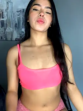 Snapshot of LunaMoore_Pink chatting on November 14, 2025, 1:48 pm LunaMoore Pink online show from November 14, 2025, 1:48 pm