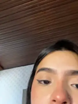 Snapshot of LunaMoore_Pink chatting on February 17, 2026, 12:35 pm LunaMoore Pink online show from February 17, 2026, 12:35 pm