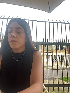 ElectraPink  online show from February 3, 2026, 1:38 pm