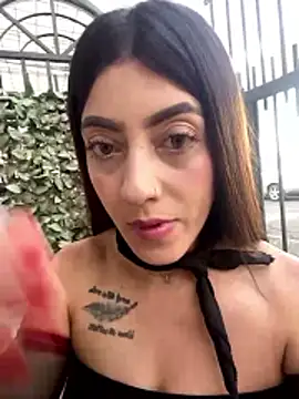 ElectraPink  online show from December 22, 2025, 1:00 pm