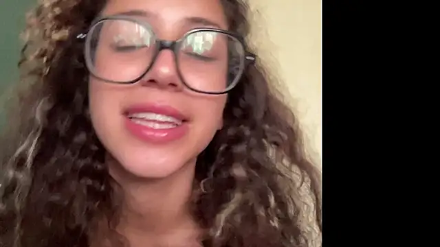 absoluthorrorfield online show from November 27, 2025, 5:57 pm