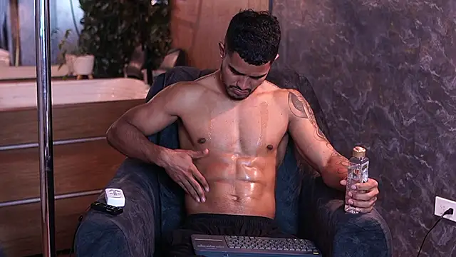 Reik Vonn online show from December 17, 2025, 12:10 pm