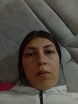 Snapshot of AilinBlessx chatting on October 10, 2025, 11:27 pm AilinBlessx online show from October 10, 2025, 11:27 pm