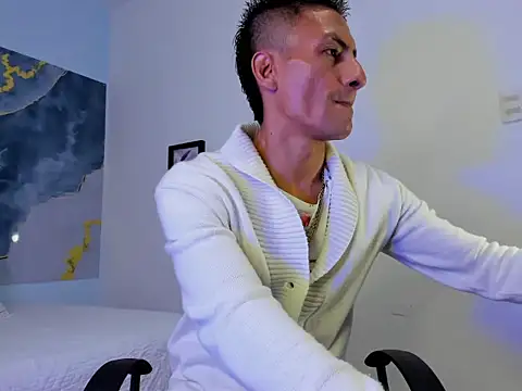 Snapshot of latin_crissex chatting on October 18, 2025, 11:56 am latin crissex online show from October 18, 2025, 11:56 am