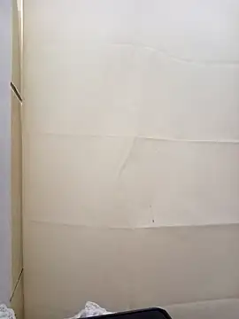 Snapshot of parejahot6910 chatting on October 13, 2025, 5:31 am parejahot6910 online show from October 13, 2025, 5:31 am