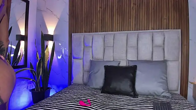 Snapshot of Sassha_ferrer chatting on March 3, 2026, 6:15 pm Sassha ferrer online show from March 3, 2026, 6:15 pm