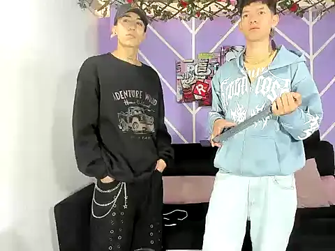 heyy noah11 online show from April 19, 2026, 1:34 pm