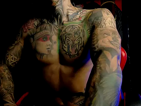 Molotov Explosive online show from March 3, 2026, 9:44 pm