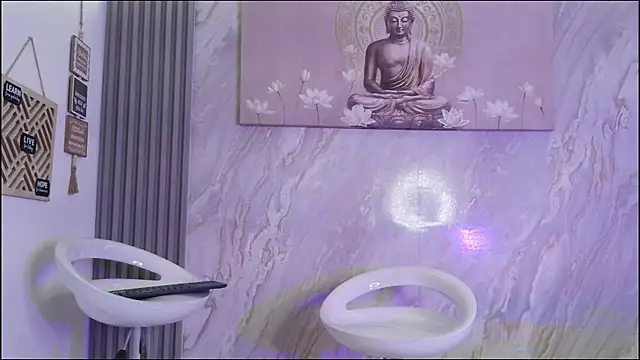 EMPIRE BOYS1 online show from April 12, 2026, 7:33 am