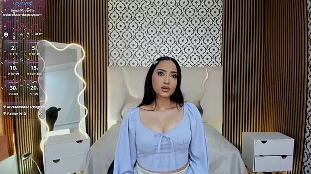 BEELLA TAY1 online show from November 5, 2025, 2:09 pm