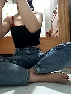 Snapshot of Su_symeo chatting on October 26, 2025, 11:49 pm Su symeo online show from October 26, 2025, 11:49 pm