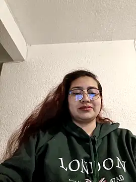 Snapshot of I_AM_ISABELLA chatting on October 21, 2025, 5:18 am I AM ISABELLA online show from October 21, 2025, 5:18 am