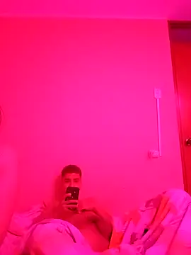 xcodigorojo online show from November 4, 2025, 6:17 am