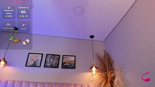 Isabella  gonzalez  online show from October 25, 2025, 7:47 pm