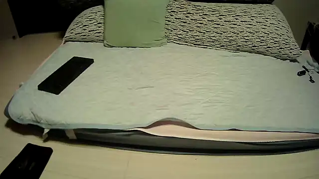 inranranko1919 online show from January 10, 2026, 12:33 pm