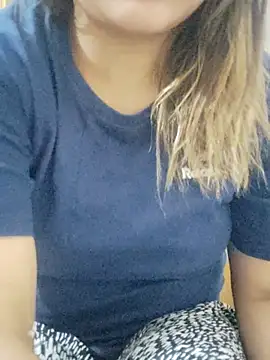 Tanha18 online show from January 18, 2026, 12:19 pm