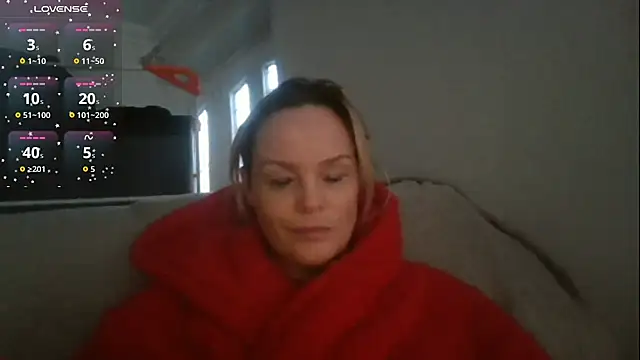 Snapshot of SUGER-SPICE chatting on October 11, 2025, 5:03 pm SUGER-SPICE online show from October 11, 2025, 5:03 pm