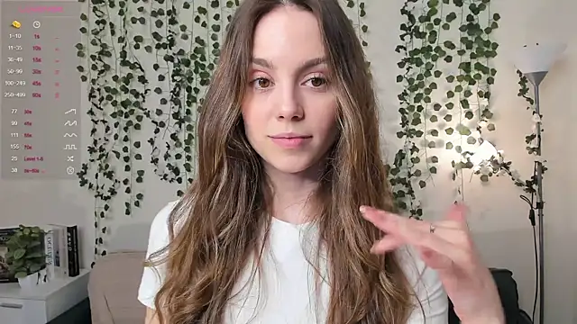 sweet and flirt online show from October 28, 2025, 7:18 am