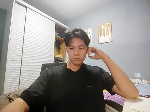 LeveringConic online show from October 11, 2025, 3:13 pm