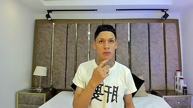 GaelCarter online show from October 18, 2025, 4:36 am