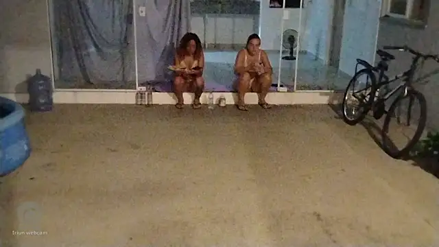 Snapshot of CllarinhaCortes chatting on February 17, 2026, 2:53 am CllarinhaCortes online show from February 17, 2026, 2:53 am