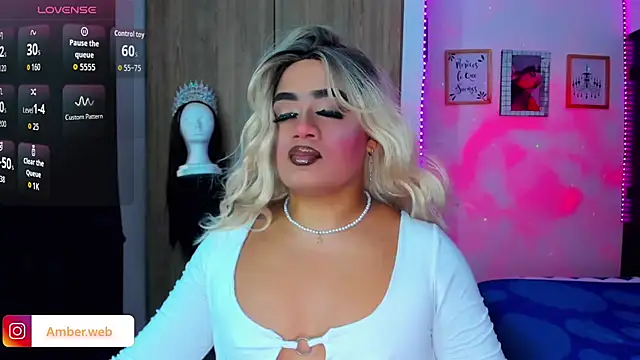 Sofiabigcock22 online show from March 26, 2026, 10:51 pm