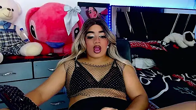 Sofiabigcock22 online show from November 2, 2025, 12:43 pm