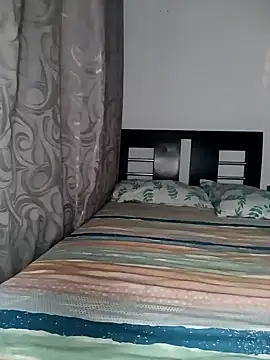 Snapshot of Ruberga20 chatting on October 31, 2025, 4:42 am Ruberga20 online show from October 31, 2025, 4:42 am