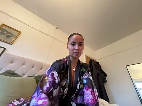 Snapshot of sexygoddessjessy chatting on November 13, 2025, 4:11 pm sexygoddessjessy online show from November 13, 2025, 4:11 pm