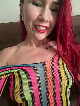 Snapshot of Miss-85 chatting on May 31, 2026, 2:23 pm Miss-85 online show from May 31, 2026, 2:23 pm