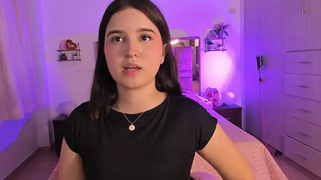 Snapshot of MIACUTEE_ chatting on February 26, 2026, 8:53 pm MIACUTEE online show from February 26, 2026, 8:53 pm