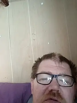 Spencer8181 online show from November 5, 2025, 3:04 pm