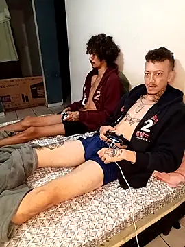 RuivoDotado24cm online show from December 5, 2025, 6:34 am