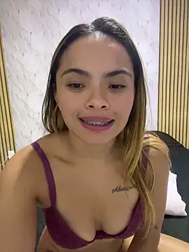 Snapshot of safadinhaquenteW chatting on March 5, 2026, 5:04 am safadinhaquenteW online show from March 5, 2026, 5:04 am