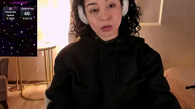 Aisha Goldstein online show from February 6, 2026, 6:31 am