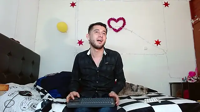 picante70  online show from October 16, 2025, 11:18 am