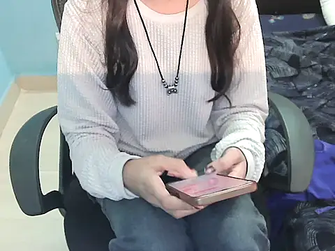 notty heena online show from December 2, 2025, 3:41 am