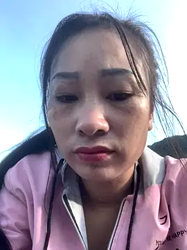 Linh sexyy online show from October 29, 2025, 1:26 am