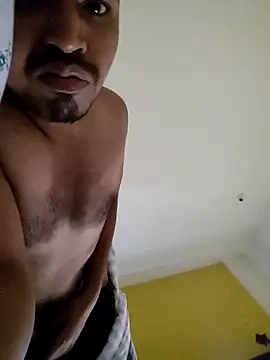 Snapshot of chrisgh45 chatting on October 19, 2025, 3:53 am chrisgh45 online show from October 19, 2025, 3:53 am