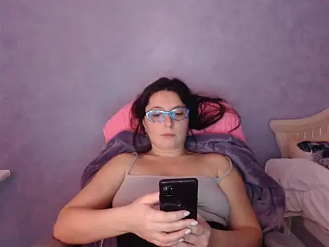 LuckyLisa23 online show from February 28, 2026, 10:31 pm