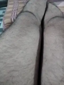 Snapshot of sweetcouplechut chatting on October 12, 2025, 2:29 pm sweetcouplechut online show from October 12, 2025, 2:29 pm