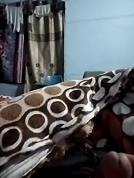 sweetcouplechut online show from December 2, 2025, 5:47 pm