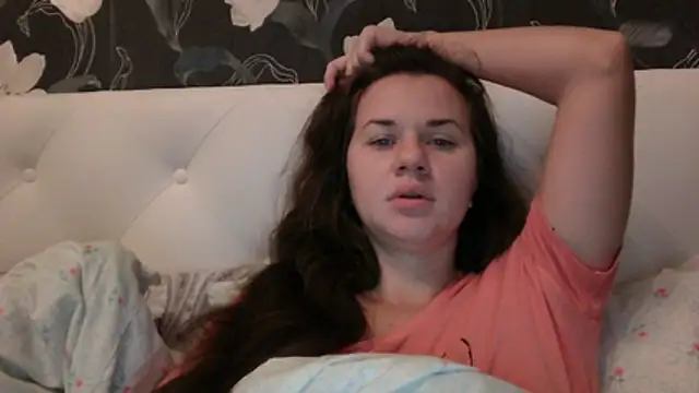 GiaaCaranggi online show from December 21, 2025, 8:20 pm