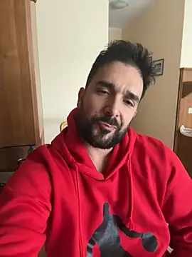 ReDiBastoni90 online show from October 16, 2025, 1:19 pm