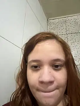 ruivinhadancer online show from May 11, 2026, 3:08 am