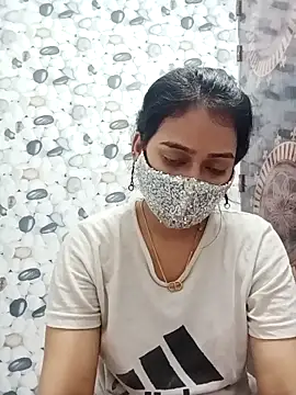 Hot Baby250 online show from April 24, 2026, 8:05 am