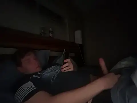 Snapshot of eddieeeeee1232 chatting on November 17, 2025, 4:38 am eddieeeeee1232 online show from November 17, 2025, 4:38 am