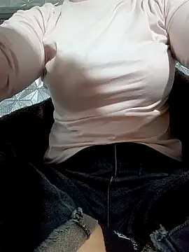 nat-tri online show from March 1, 2026, 10:10 pm