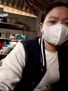 nat-tri online show from December 4, 2025, 6:56 am