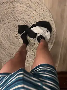 LilCheeky online show from October 15, 2025, 9:06 am